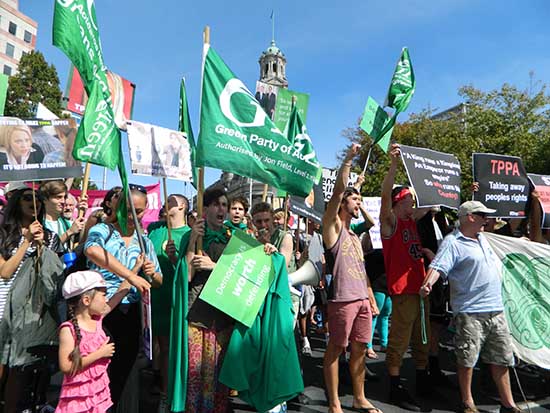 New Zealanders protesting against the secret Trans Pacific Partnership Agreement in Auckland impacting on democractic choice. Image: Del Abcede/PMC