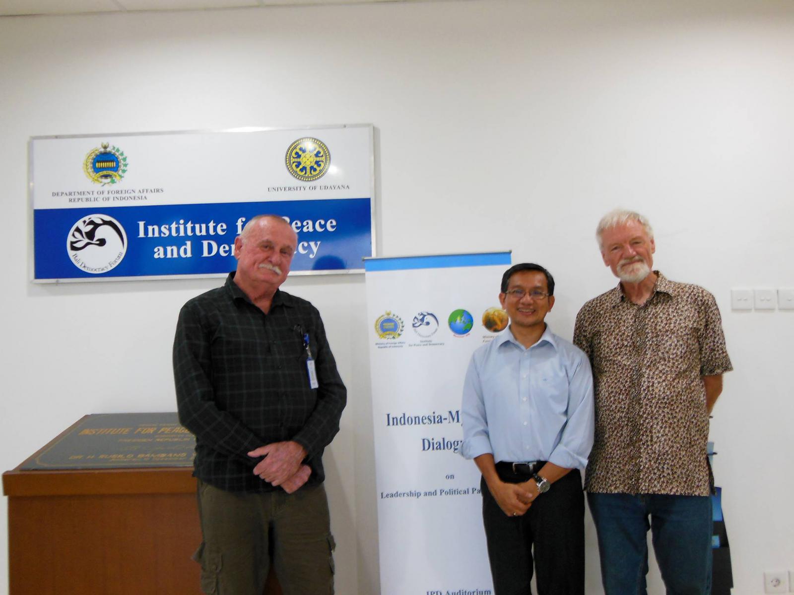 Bali's Centre for Peace and Democracy communications fellow Bob Howarth (left) and Dr Ketut Erawan with PMC's Dr David Robie.