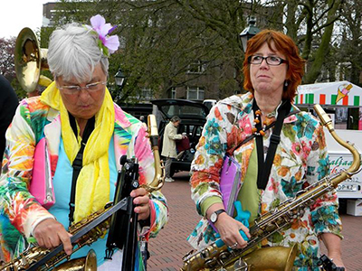 Peace musicians in The Hague. Image: Del Abcede/WILPF