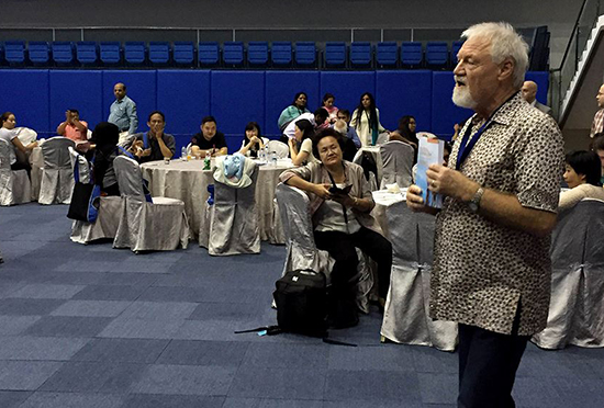 Pacific Media Centre's Dr Robie speaking at the PJR book launch in Dubai. Image: Tarleen Archuleta/AUD