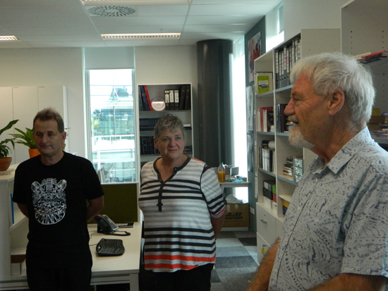 Associate Professor Wayne Hope (from left), Head of postgraduate studies Dr Frances Nelson and Pacific Media Centre director Dr David Robie today. Image: Del Abcede/PMC