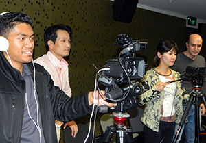 AUT's livestreaming team at work at last night's media freedom lecture. Image: Del Abcede/PMC